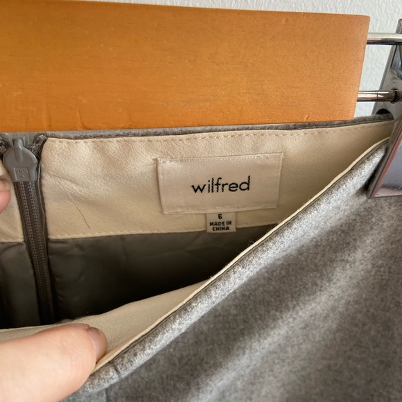 Wilfred mini pencil skirt - Picture 2 of 2